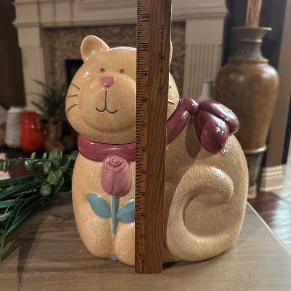 Vintage Cat Flower Treasure Craft Cookie Jar USA By Susan Marie Cookie Jar 11”. - Picture 7 of 7